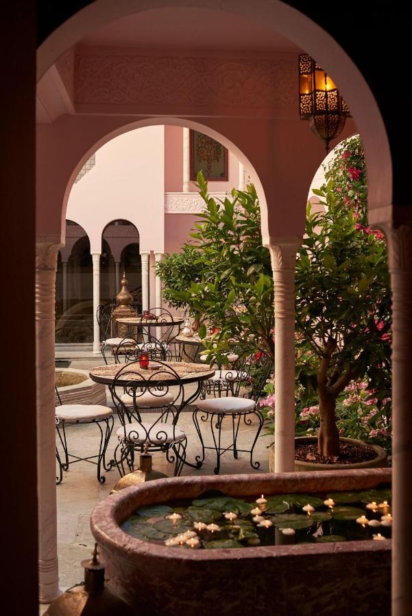 Port Mansion Hotel